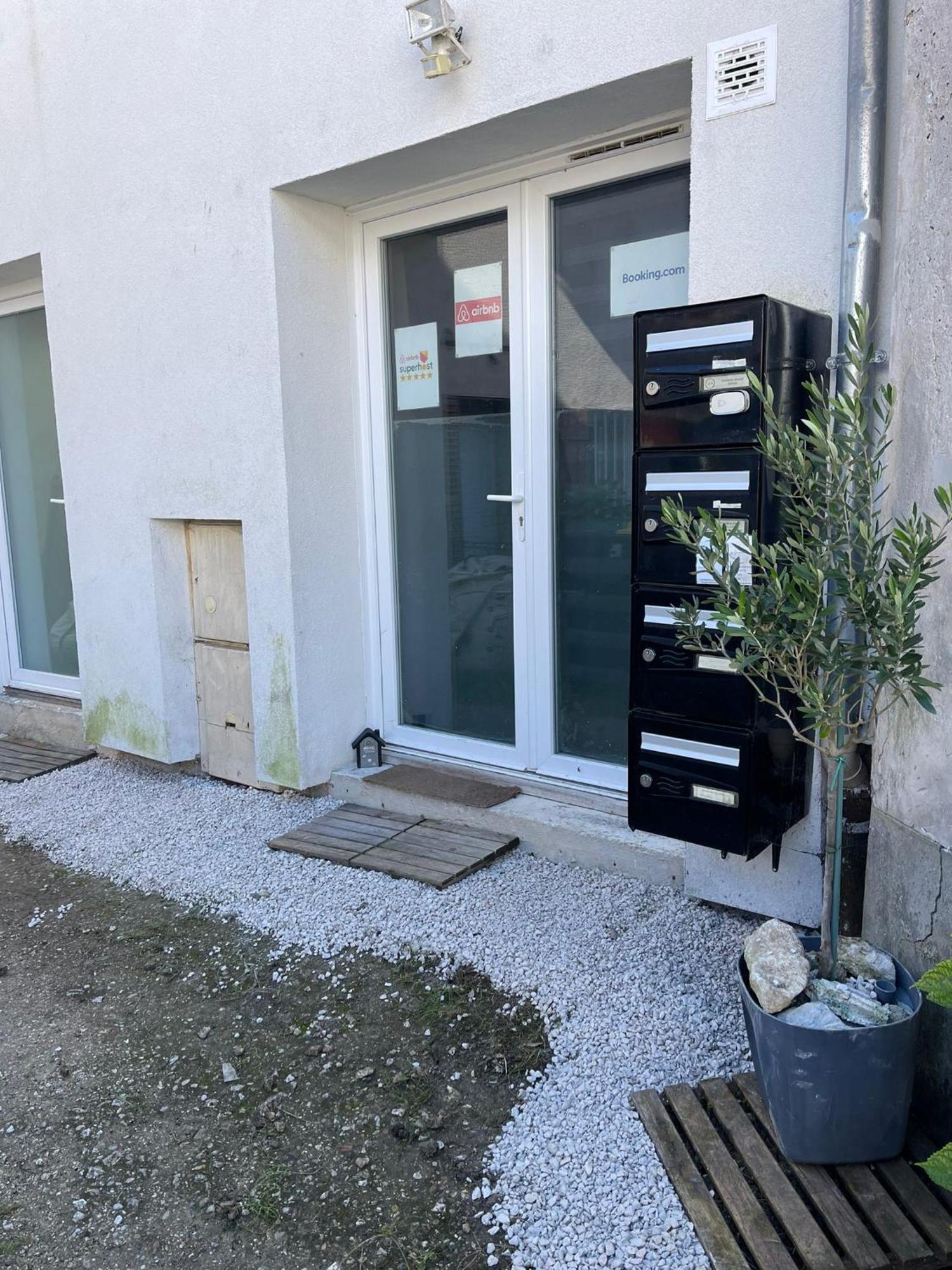 Appartement Villiers Sur Morin Proche De Disneyland المظهر الخارجي الصورة